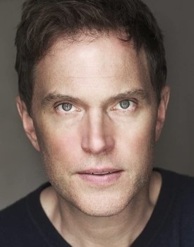 Daniel Lapaine Photo