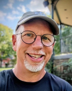 David Stambaugh as Toby Whitewood