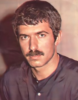 Selçuk Özer as 