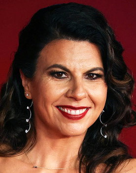 Geppi Cucciari as Fausta / Geppi