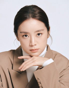 Woo Hye-rim as Park Jae-hee