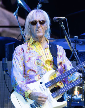 Davey Johnstone as Self