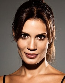 Ayça Varlıer as 