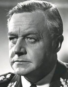Carlo Wieth as 