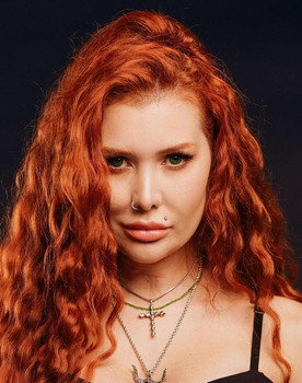 Nikol Kuznetsova as Николь Кузнецова