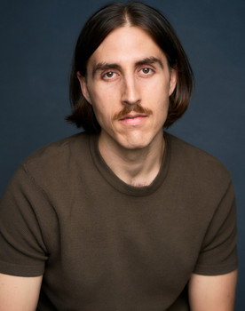 Jesse Montagna as Agent Dixon Butts