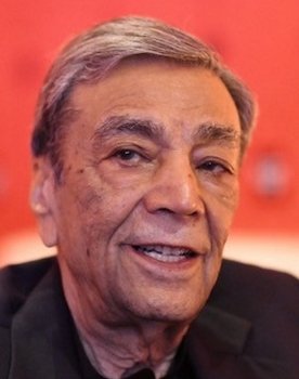 Zia Mohyeddin as Hari