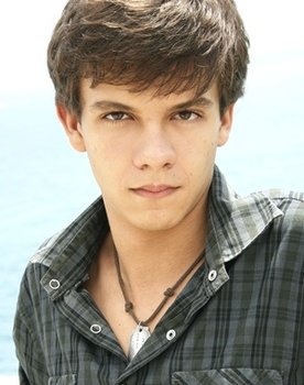 Bernardo Castro Alves as Guilherme Brummer dos Anjos