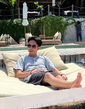 Timothy Hariara as Timo