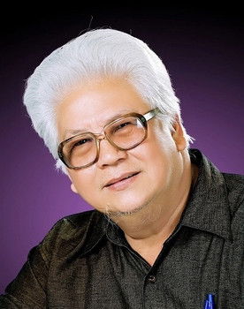 Đức Trung as Cadre from the Culture Ministry