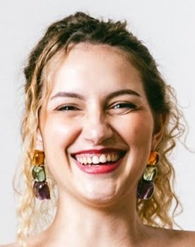 Raffaela Lombardi as Claudia