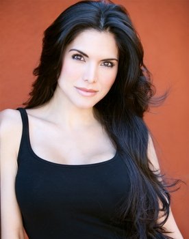 Joyce Giraud as Claudia Sanchez