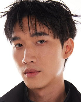 Phouluang Thongprasert as Pleng