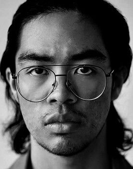 Fransiskus Rismaji as Toni