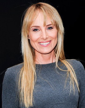 Chynna Phillips as Mia