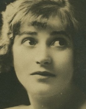 Hilda Bayley