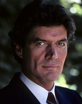 Daniel Pilon as Anaxi