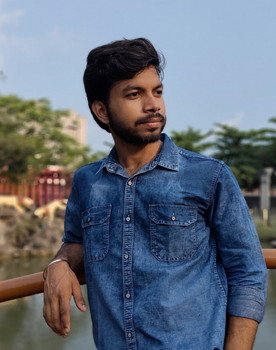 Prithbee Singh as Bridge Man