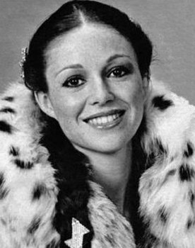 Pascale Rivault as La Jeune fille