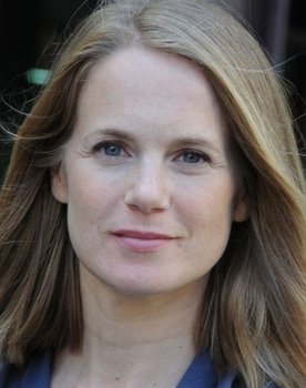 Berta Errando as Dona del Lars