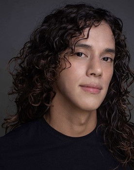 José Miguel Chuman as Johnny