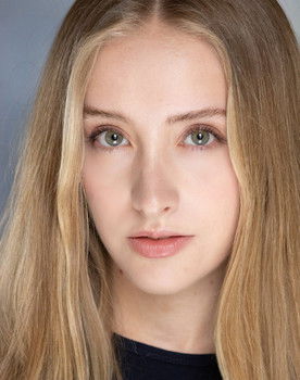 Lola Bazile as Aubrey Holt