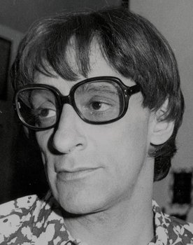 Roberto Cobo as Tomasito