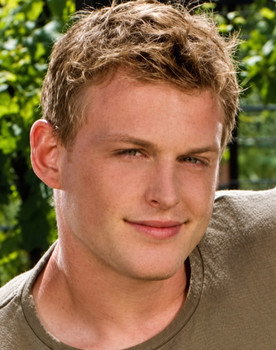Brandon Bangs