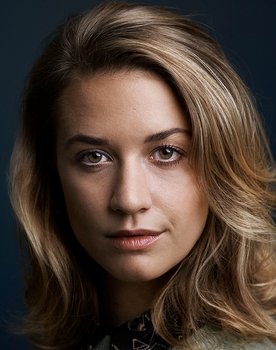 Sara Hjort Ditlevsen as Katrin