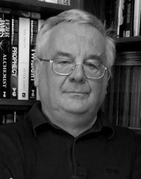 Ramsey Campbell as Himself