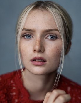 Sylvie Varcoe as Elli Kluge