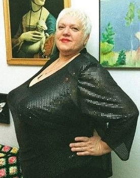 Daniela Zabłocka as Kioskarka Daniela