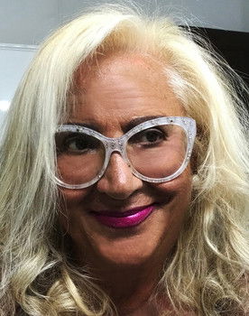 Pilar Aymerich as Cher