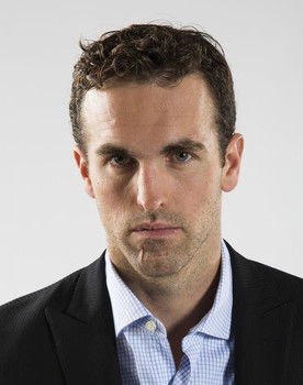 Andrew Ladd as Andrew Ladd