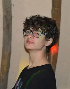 Freddie Rider as Zenno the Chuckler / Freddie