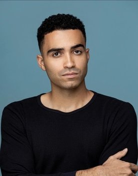 Aaron J. Stewart as Andrew Wills