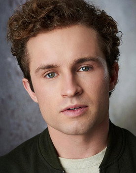 Sean Giambrone as Bearnard (voice)