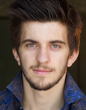 Daniel Mavrov as Dr. Tseng