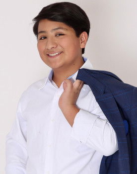 Omar Elizondo as Iker