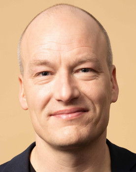 Pelle Dragsted as Pelle Dragsted