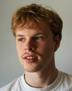 Oliver Walker as Thomas