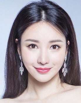 Liu Yan as 方红