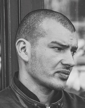 Mehdi Vandal as Evan