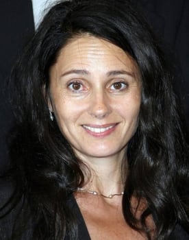 Anouk Grinberg