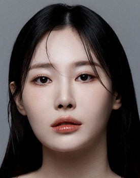 Yura as Yoon Na-yeon