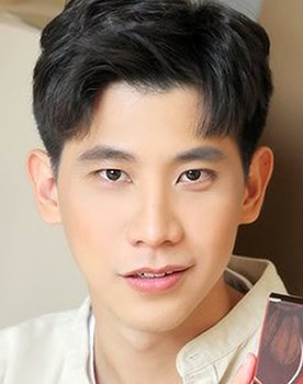 Suti Ruangvittayachote as Ken