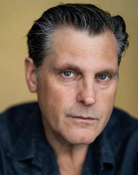 Iain Fletcher as General Minton