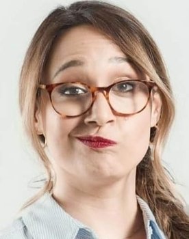 Gupse Özay as Nurhayat Karakaş