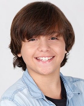 Pedrinho Mello as Benjamin Aisen Gudman (Young)