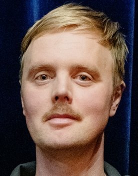 Björn Carlberg as Show host / Old man Bengt